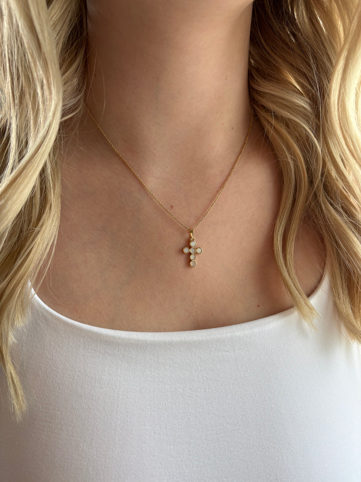 Sunday Glow Necklace